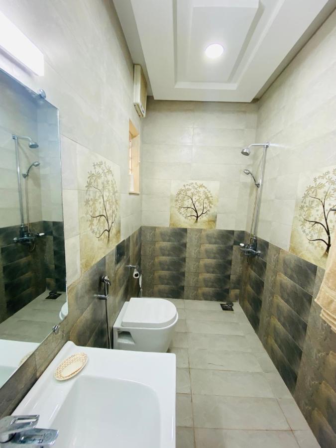 Bed and Breakfast Continental Boutique House Islamabad Esterno foto